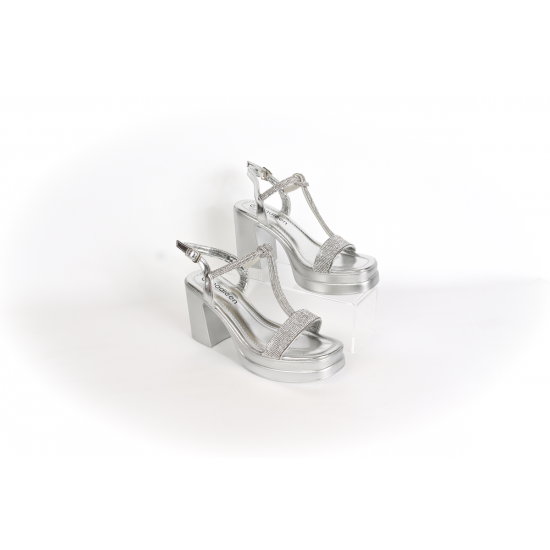 كعب منصة مرتفع للنساء