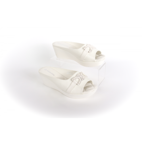 شبشب طبي بكعب إسفيني