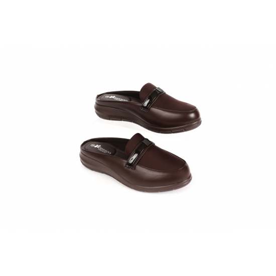 حذاء Mule طبي مغلق من الأمام