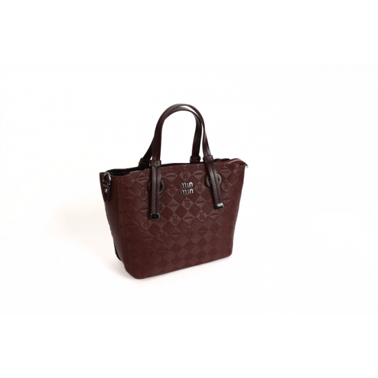 حقيبة بنقشة مبطنة