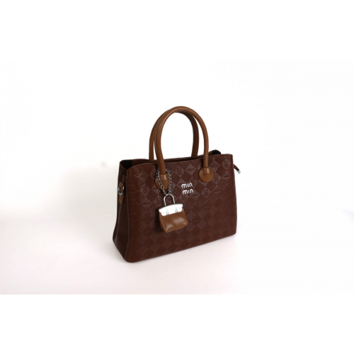 حقيبة بشعار أنيق للاستخدام المكتبي واليومي