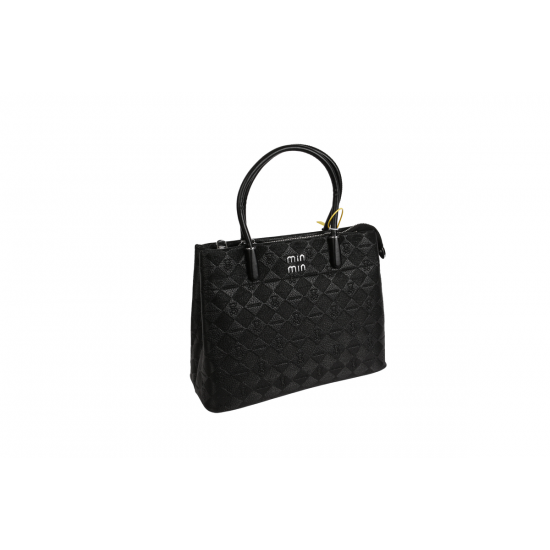 حقيبة نسائية منظمة مع تفصيلة وشاح