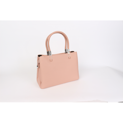 حقيبة نسائية كلاسيكية بنقشة مميزة حقيبة نسائية كلاسيكية بنقشة مميزة