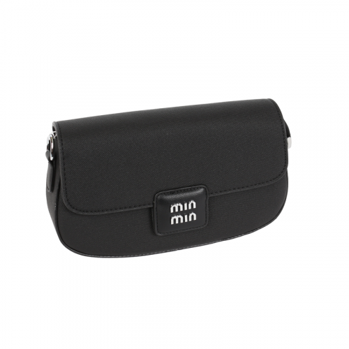 حقيبة يد صغيرة كلاسيكية