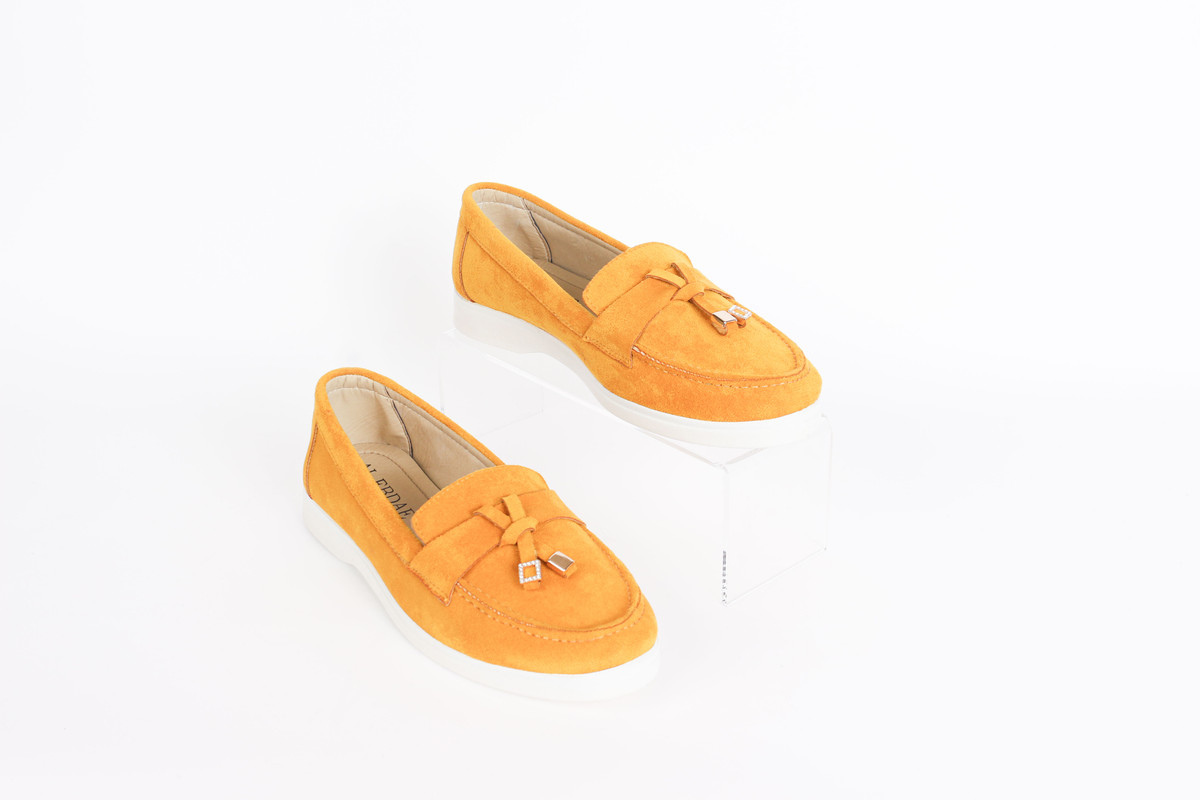 لوفر عصري بشرابة