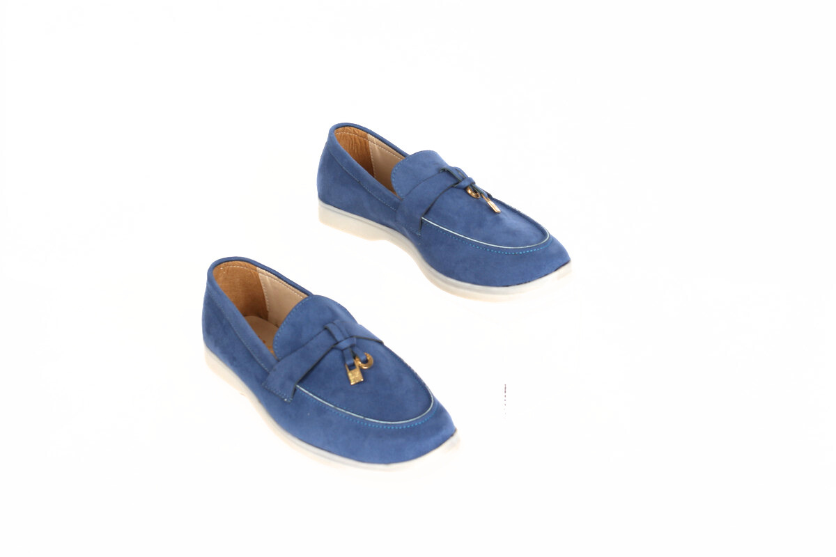 لوفر عصري مع مشبك