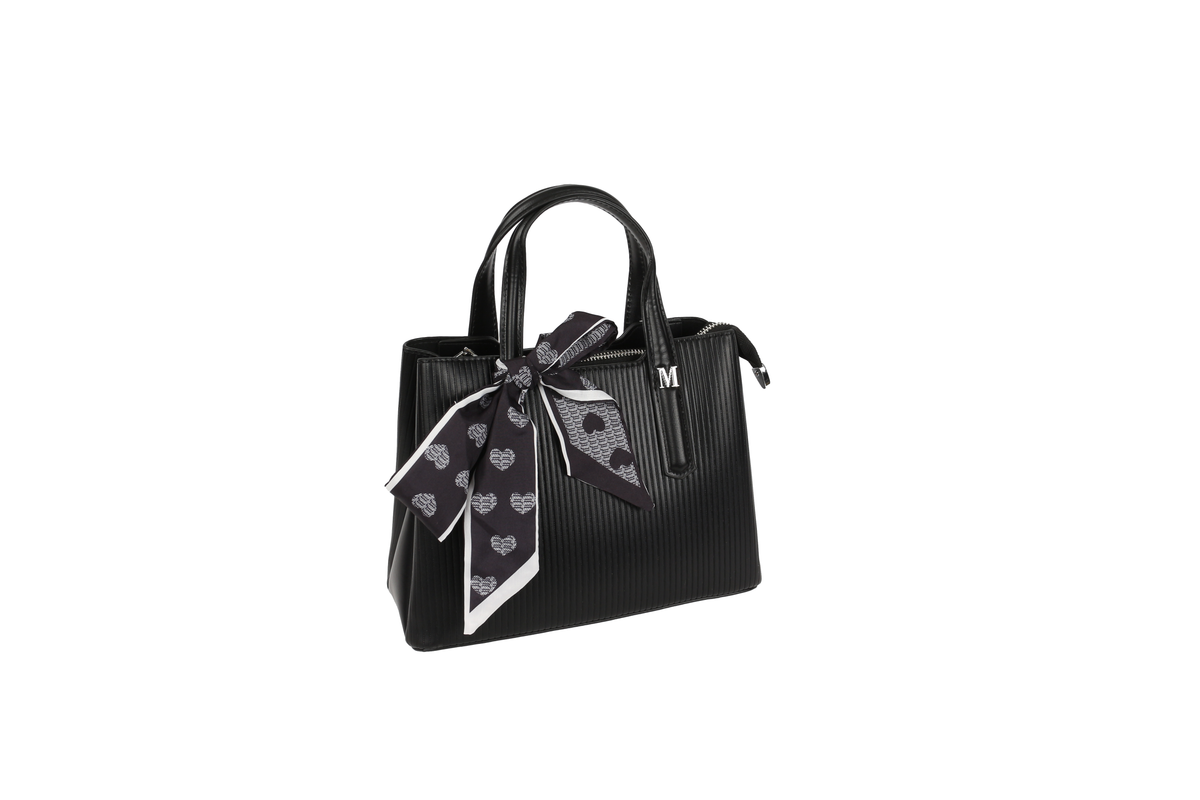 حقيبة نسائية فاخرة بمقابض علوية