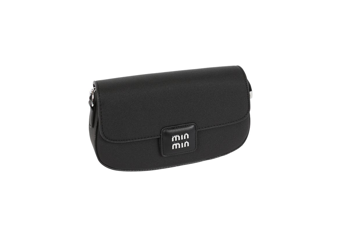 حقيبة يد صغيرة كلاسيكية