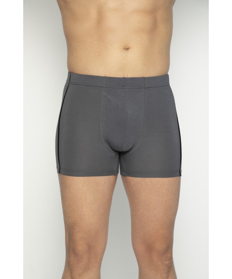 شورت من مادة البامبو ناعم وبارد جدا كود 413