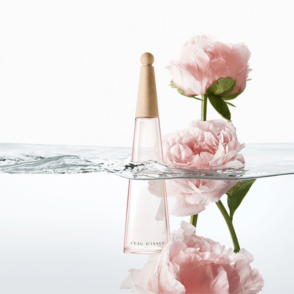 عطر لو دي اسي بور هوم بيفوين من ايسي مياكي للنساء- او دو تواليت انتنس | 100 ml عطر لو دي اسي بور هوم بيفوين من ايسي مياكي للنساء- او دو تواليت انتنس | 100 ml