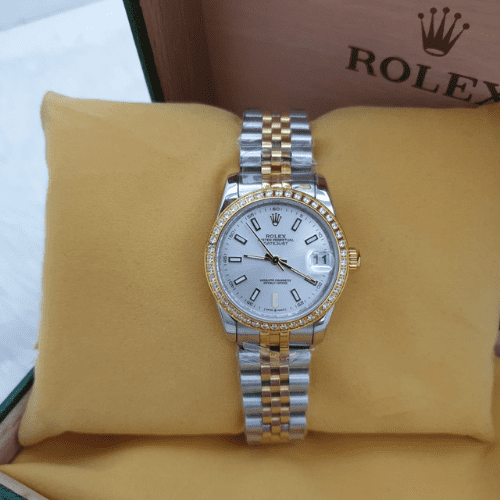 ساعة رولكس نسائية فضيه