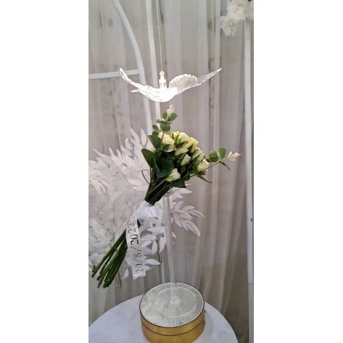 مسكة عروس ورد طبيعي مع ريبون مطبوع ب 350ريال مسكة عروس ورد طبيعي مع ريبون مطبوع ب 350ريال