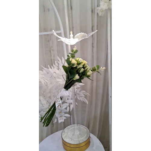 مسكة عروس  ورد طبيعي مع ريبون مطبوع ب 350ريال