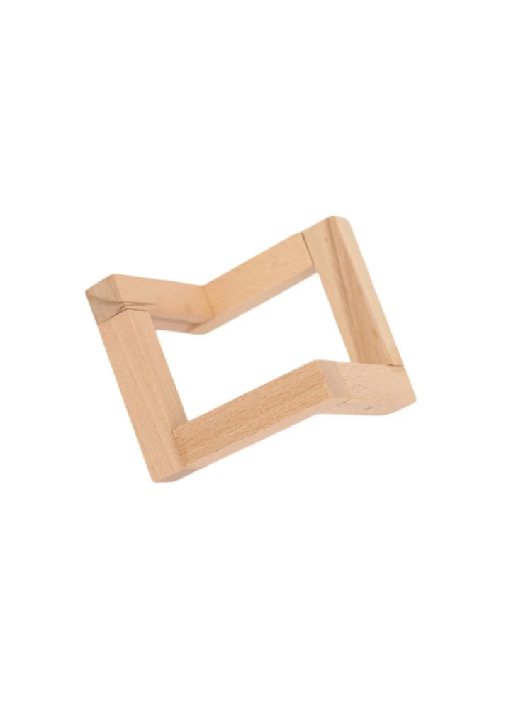 فواحه على شكل قمر مع اضاءه