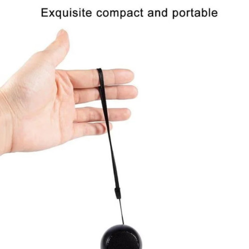 سبيكر بلوتوث لاسلكية صغيرة BL3 صوت عالي الجودة قابل للشحن باللون الأسود سبيكر بلوتوث لاسلكية صغيرة BL3 صوت عالي الجودة قابل للشحن باللون الأسود