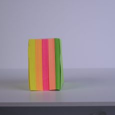 كلاس ورق لاصق ملاحظات - 3×3 سم – مثالي للاستخدام اليومي في المدرسة أو المنزل أو المكتب