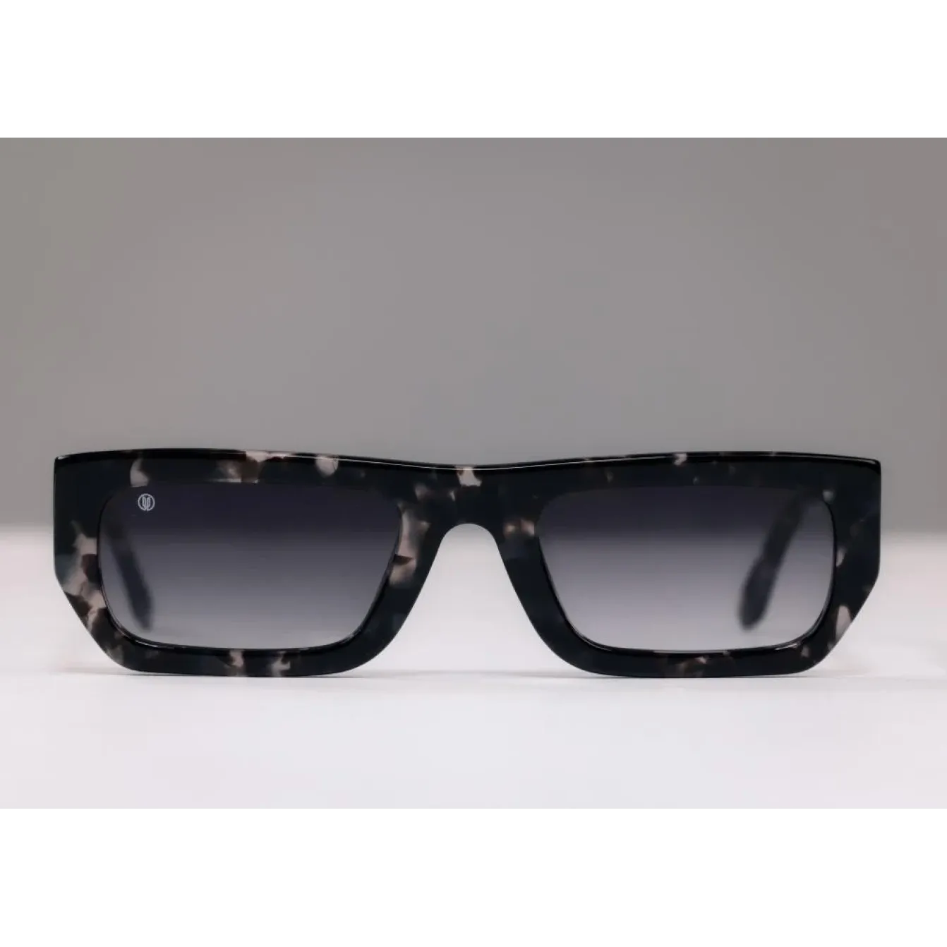 Dolce - Tortoise Grey