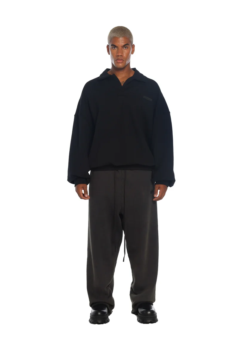 Freeminds Polo Black Sweatshirt