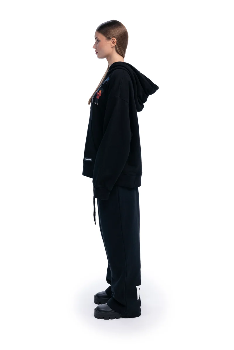 Freeminds - BLACK SELF-RESPECT CLUB OVERSIZED HOODIE Freeminds - BLACK SELF-RESPECT CLUB OVERSIZED HOODIE